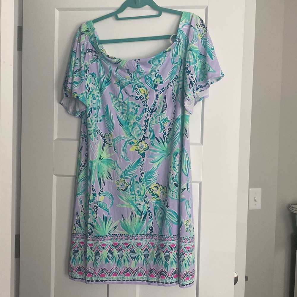 Gorgeous Lilly Pulitzer dress. Never been worn!